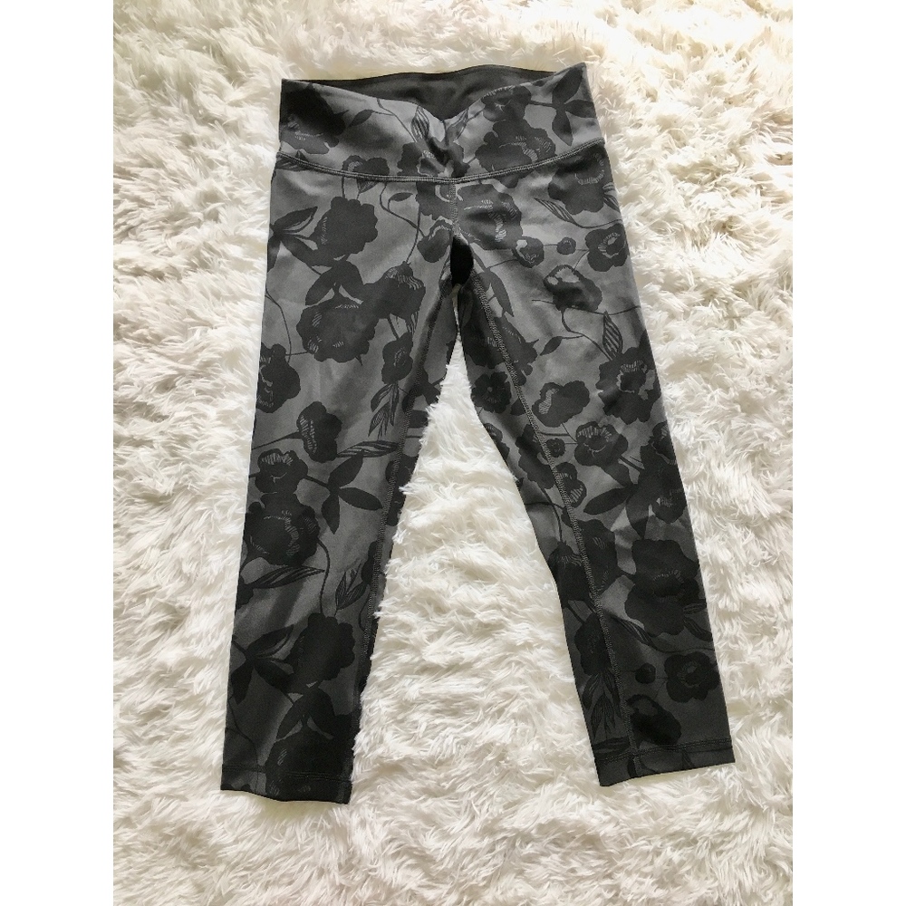 Women's Lululemon Wunder Under Crop